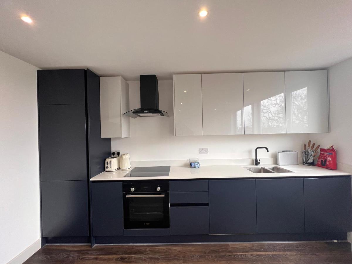 Star London Finchley Road 3-Bed Abode Apartment Екстериор снимка